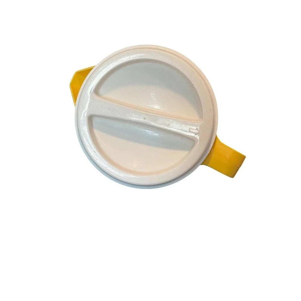 Sterilite Pitcher Unisex Vintage Yellow Plastic Floral Beverage Server No. 441